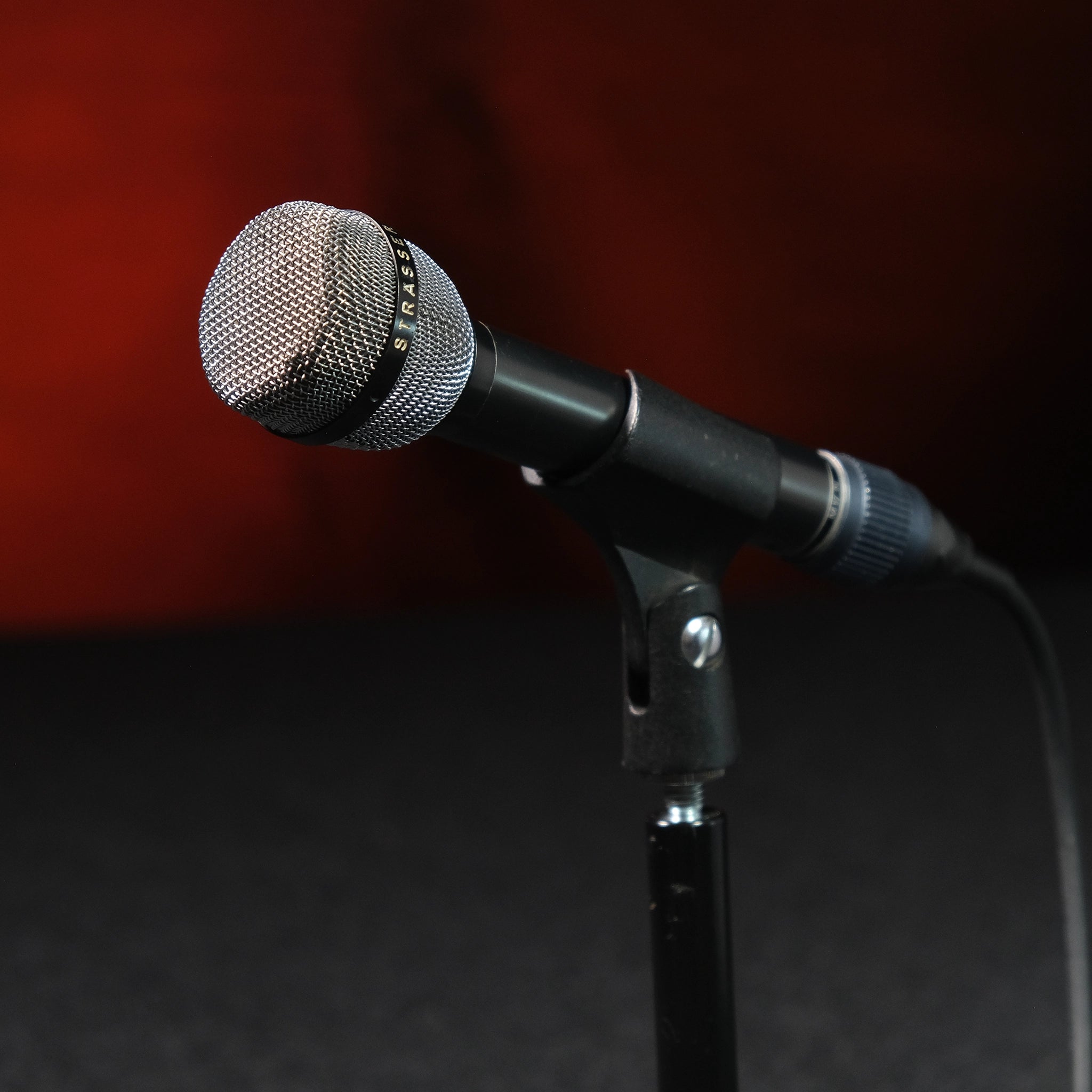 Strässer M17 | Beyerdynamic M69 Beyerdynamic | Wonka Audio